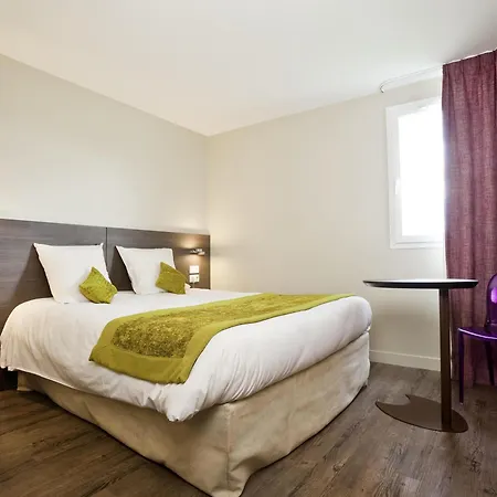 Hotel Ibis Styles Compiegne 3*