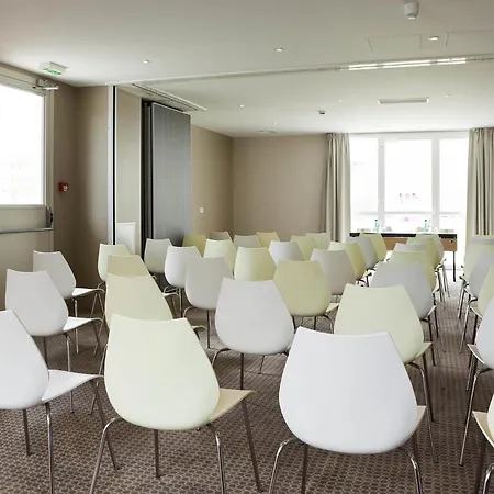 Ibis Styles Compiegne Jaux