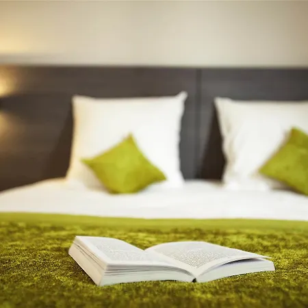 Ibis Styles Compiegne ホテル