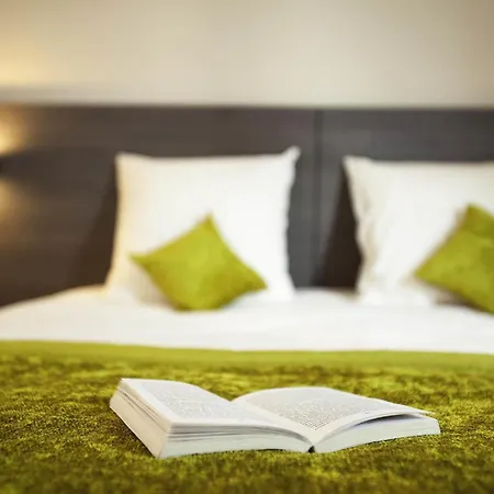 Hotel Ibis Styles Compiegne Jaux