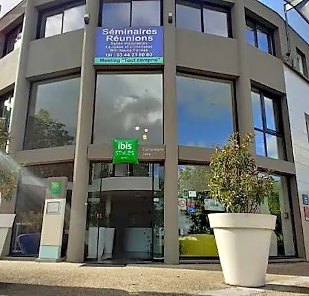 Ibis Styles Compiegne Jaux