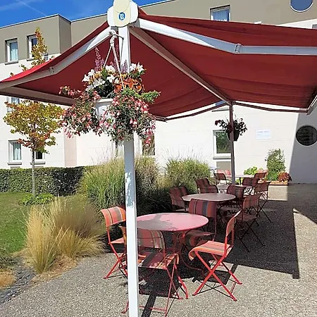 Ibis Styles Compiegne 호텔