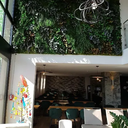 호텔 Ibis Styles Compiegne 3*