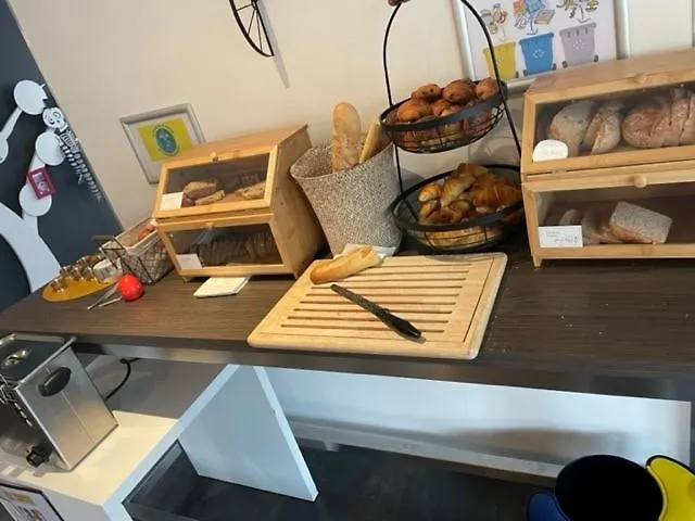 Ibis Styles Compiegne Hotel 3*