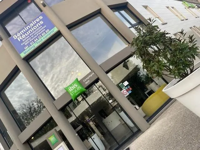 Hotel Ibis Styles Compiegne 3*