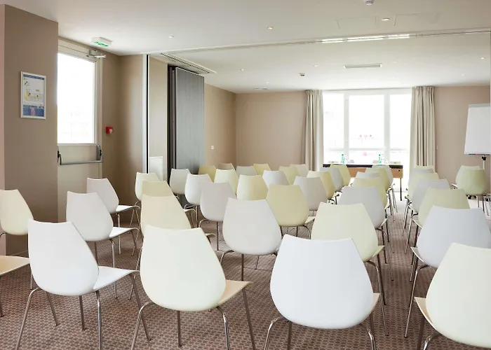 Hotel Ibis Styles Compiegne Jaux